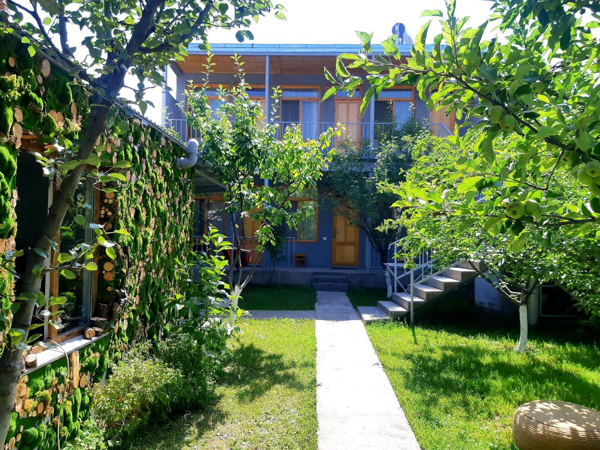 Andranik B&B غوريس المظهر الخارجي الصورة